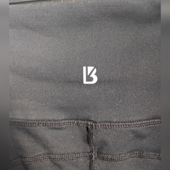 EUC BuffBunny Leggings - Picture 5 of 6